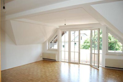 großzügige 3 Zimmer Wohnung mitten im Zentrum von Altmünster