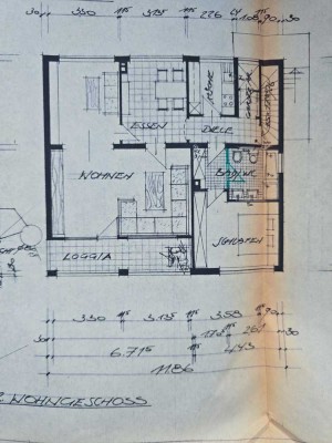 Schöne und gepflegte 4-Raum-Wohnung mit EBK in Overath