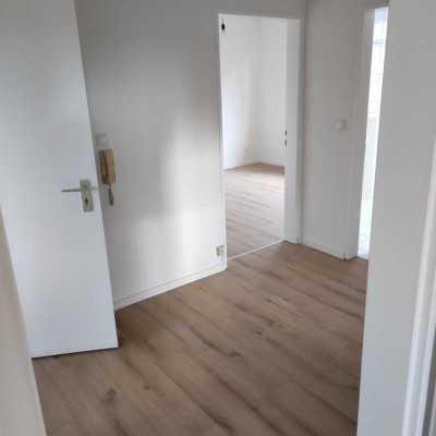 Frisch renovierte 3-Zimmer-ETW, Erdgeschoss,  mit Stellplatz