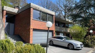 Exklusive und möblierte Architektur in Bensberger Höhenlage