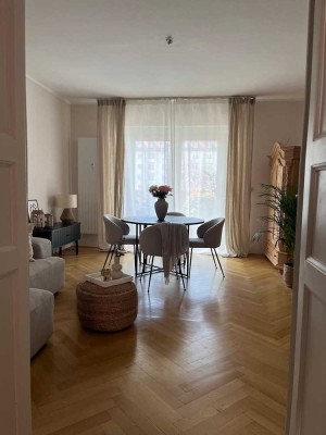 3-Zimmer Altbauwohnung in Schwabing