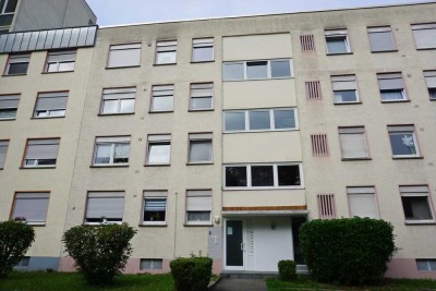 3 Zimmer Wohnung mit Balkon und 2 Stellplätzen in Germersheim