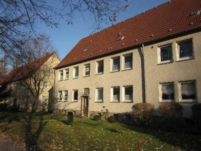 frisch sanierte, großzügige 2-Zimmer-Wohnung