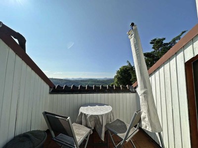 2,5 Zimmer Wohnung auf dem Tübinger Österberg mit Ausblick