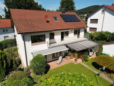 1-2 Familienhaus in super Lage mit traumhaftem Garten in Lahr