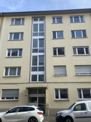 Schicke 1-Zimmer Wohnung mit Balkon im 2. OG in Mannheim-Lindenhof