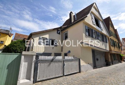 Seltene Gelegenheit für Liebhaber - Einfamilienhaus in Esslingen mit Ausbaupotenzial!