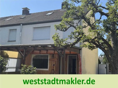 Ihr neues Projekt: Reihenendhaus mit Traumgrundstück zum Sanieren