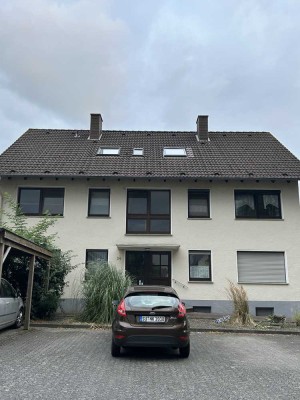 Geschmackvolle 1-Raum-DG-Wohnung in Niederkassel neu renoviert