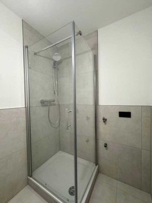 Möblierte & Sanierte 1 Zimmer Apartment in TOP Lage - zzgl. TG-Stellplatz möglich