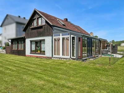 Uriges Einfamilienhaus mit Wintergarten und besonderem Charme nahe Tröstau