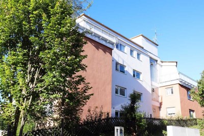 Großzügige 3,5 Zimmer Eigentumswohnung in 70469 Stuttgart