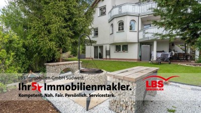 Stilvolles EFH im Landhausstil mit ELW, PV-Anlage und Doppelgarage