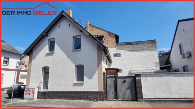 Gemütliches Nest für die kleine Familie - Einfamilienhaus mit Innenhof u. Gärtchen in Mainz-Kostheim