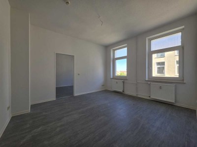 2 Zimmer Wohnung - frisch renoviert