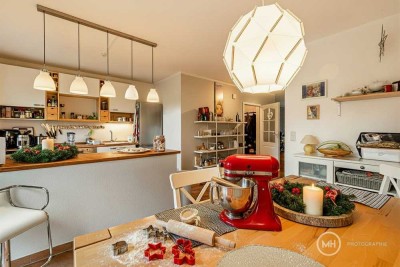 MANNELLA *Hier zieht grade der Duft frischer Weihnachtskeksen ins Haus  - und nächstes Jahr Sie?*