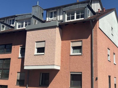 Schöne und sanierte 3,5-Raum-Loft-Wohnung mit gehobener Innenausstattung mit Balkon in Passau