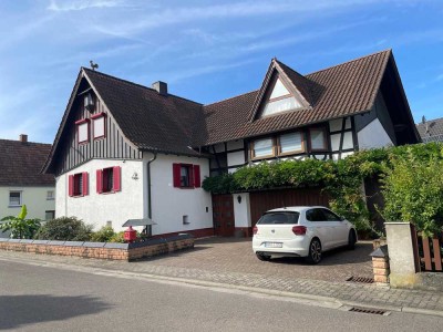 Geräumiges, gemütliches Einfamilienhaus mit Garten in Harthausen (6 Zimmer, 2 Bäder)