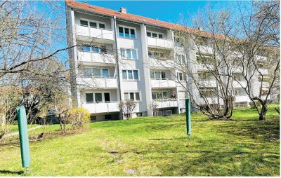 Helle 3-Zimmer Wohnung inkl. Stellplatz in Chemnitz zu vermieten - Top Zustand!