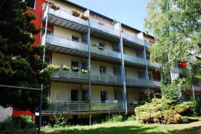 Zeitmietvertrag - Lichtdurchflutetes Raumwunder! 2 Zimmer + großer Südbalkon