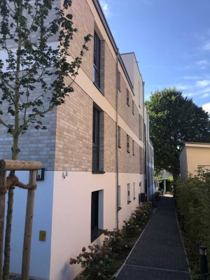 4Zi Süd/West Groß Balkon Wohnung in Groß Flottbeck