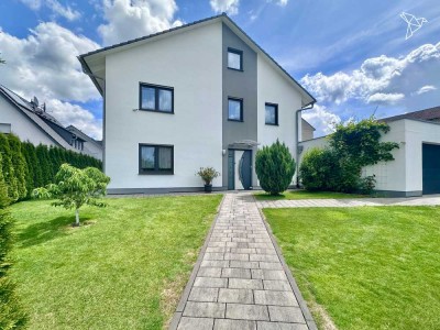 POOL & GARTEN �� Modernes Traumhaus mit Pool, Sauna & Hightech-Ausstattung in Alzenau!