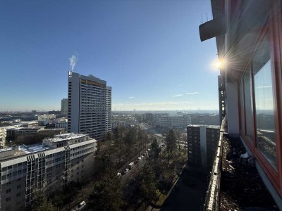 Ein-Zimmer-Wohnung im Westend über den Dächern Münchens