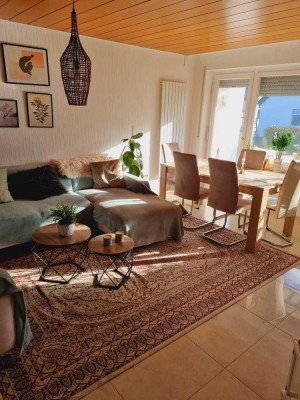 Helle 2-Zimmer Erdgeschosswohnung mit Garten voll möbliert