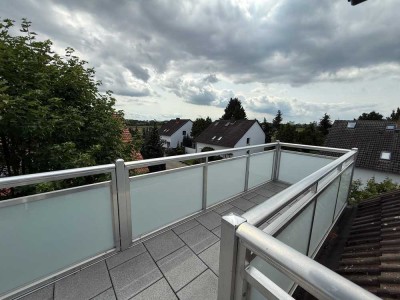 3 Zimmer Wohnung mit Balkon