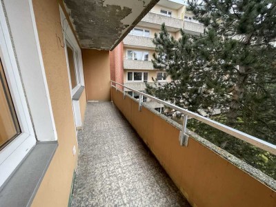Schöne 2 Zimmer Wohnung mit Balkon