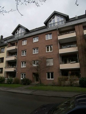 Helle 3-Zimmer-Dachgeschosswohnung in Düsseldorf-Bilk