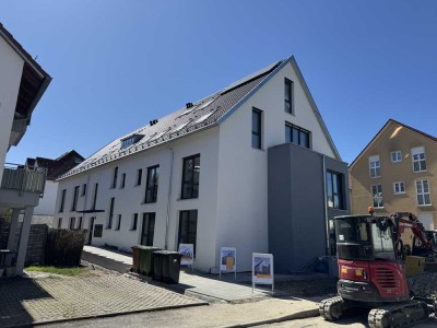 Ruhige und moderne 4-Maisonette-Neubauwohnung mit sonniger Dachterrasse  im Herzen von Asperg!