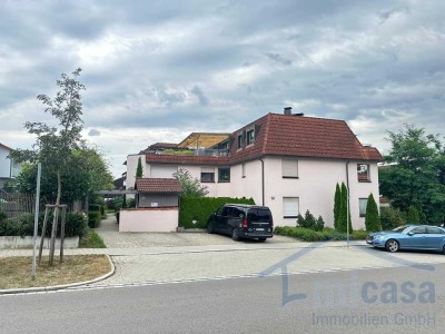 Leerstehende, schöne großzügige Erdgeschosswohnung mit Terrasse und Garten