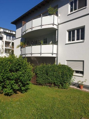 besonder Wohnung Neubauhaus in ruhiger Lage mit vielen Extras.., TG Stellplatz