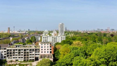 4-Zimmer-Wohnung  in gepflegtem Hochhaus mit zwei Balkonen samt Blick auf den Dom!