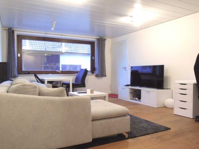 Helle großzügige Wohnung 1-Zimmer / Küche / Bad in Bad Friedrichshall-Kochendorf