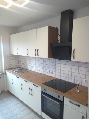 Ruhig gelegene 2-Zimmer-Wohnung mit Balkon und Tiefgarage - Ohne Provision!