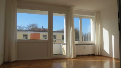 Alstertal, von privat, 4-Zi.-Wohnung, 93m², sonniger Balkon, Stellplatz