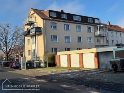 Langenhagen, Attraktive 2017 kernsanierte Eigentumswohnung mit Balkon, Garage und guter Rendite