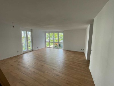 Sanierte 2,5-Zi.-Wohnung mit Balkon & moderner EBK – zentral in Ludwigsburg-Mitte
