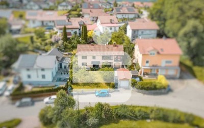 Attraktives Familienparadies mit viel Platz & schönem Grundstück in Winzer!