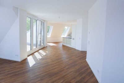 Eleganz und Großzügigkeit auf über ca. 129 m² – Einzigartige DG-Wohnung mit Panorama-Terrasse
