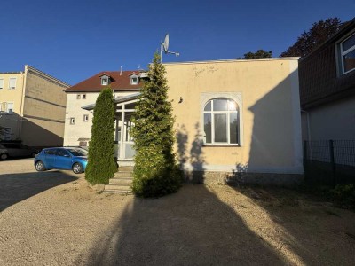 Attraktive 2-Zimmer-Wohnung mit Terrasse und EBK in Niesky