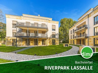 Luxuriöse Whg. mit hochwertiger Einbauküche, Kamin, großer Terrasse, 2 Bädern, Gäste-WC, HWR u.v.m.