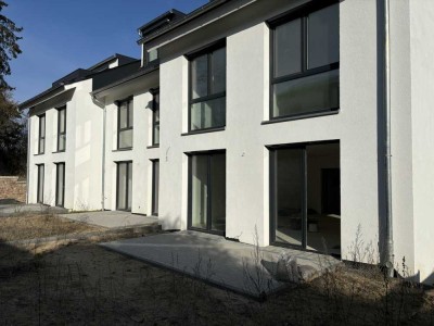 NEUBAU - REIHENENDHAUS mit Garten & Dachterrasse // PROVISIONSFREI !!!!