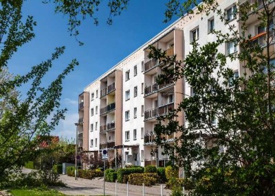 Wir sanieren nach Ihren Wünschen! 2-Zimmer mit Balkon!