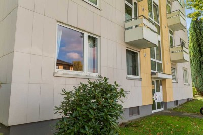 Wohnen im Grünen • Gemütliche EG Wohnung mit Sonnenbalkon • Tiefgaragenstellplatz inkl.