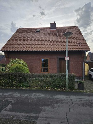 Freistehendes Einfamilienhaus in Rheinberg/Orsoyerberg