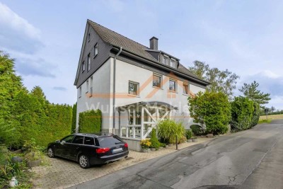 Wohnen Im Grünen:  Gepflegtes 3 Fam. Haus als Mehrgenerationenhaus oder als Kapitalanlage