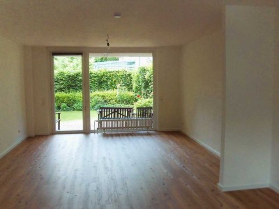 Sanierte, geschmackvolle 3-Zimmer-Erdgeschosswohnung mit Garten, EBK usw. in Wolfsburg